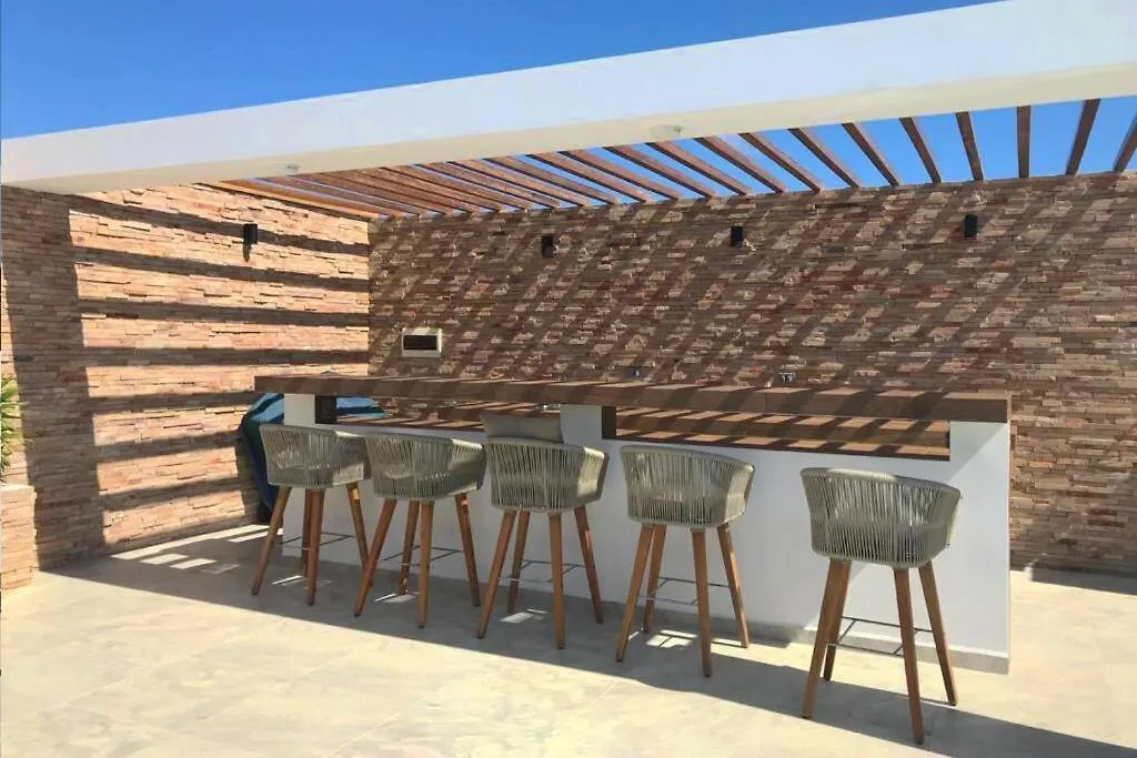 Playa Del Carmen Downtown Studio With Rooftop Pool - Walk To 5Th Ave & The Beach Lägenhet Playa del Carmen