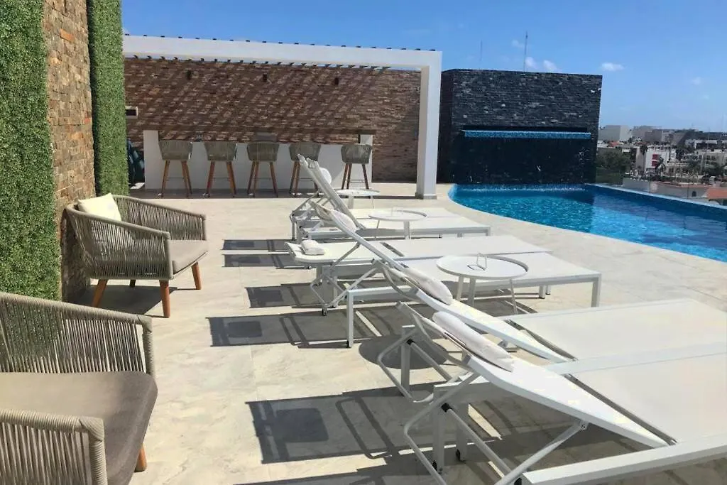 Lägenhet Playa Del Carmen Downtown Studio With Rooftop Pool - Walk To 5Th Ave & The Beach