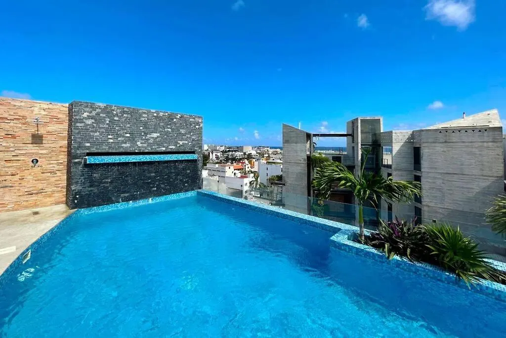 Lägenhet Playa Del Carmen Downtown Studio With Rooftop Pool - Walk To 5Th Ave & The Beach Mexiko