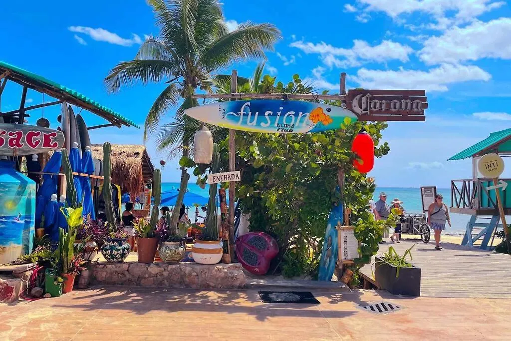 Playa Del Carmen Downtown Studio With Rooftop Pool - Walk To 5Th Ave & The Beach 0*, Playa del Carmen Mexico