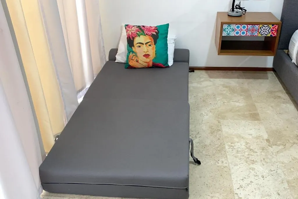 Playa Del Carmen Downtown Studio With Rooftop Pool - Walk To 5Th Ave & The Beach Mexico