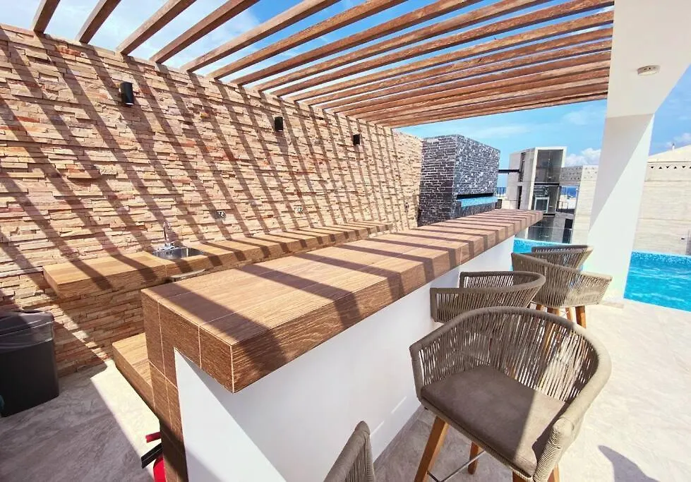 Apartment Playa Del Carmen Downtown Studio With Rooftop Pool - Walk To 5Th Ave & The Beach